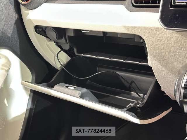 Suzuki IGNIS 2017-12 8158595-19