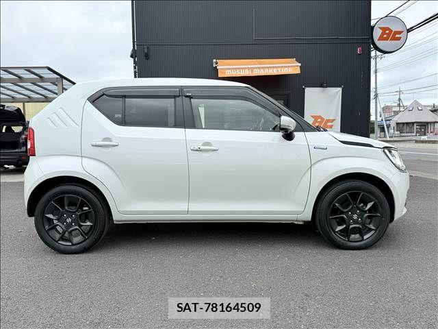 Suzuki IGNIS 2020-02 8207931-6