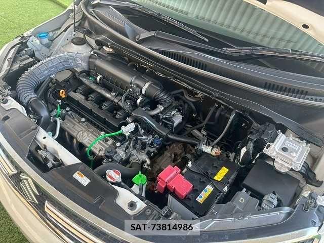 Suzuki IGNIS 2018-03 8245459-11