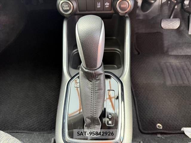 Suzuki IGNIS 2022-09 8354704-26