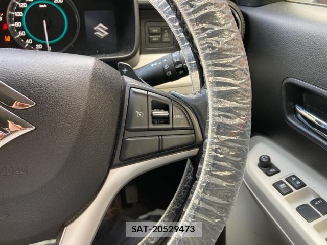 Suzuki IGNIS 2018-01 8412928-13