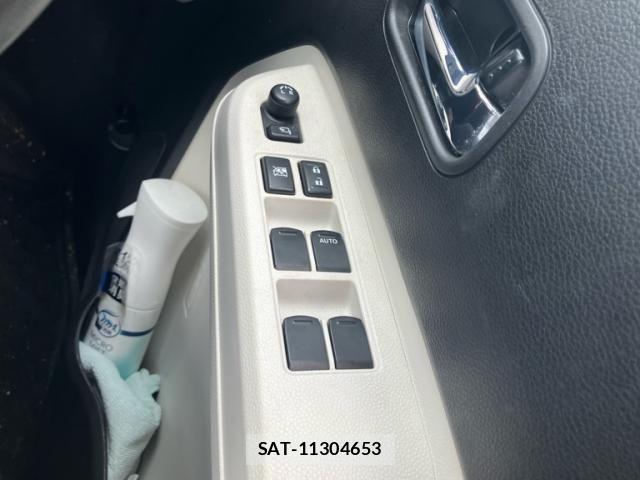 Suzuki IGNIS 2016-03 8659498-17