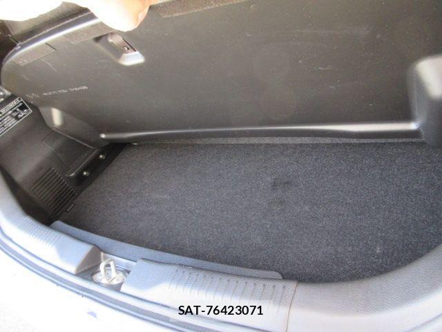 Suzuki IGNIS 2016-06 2350075-12