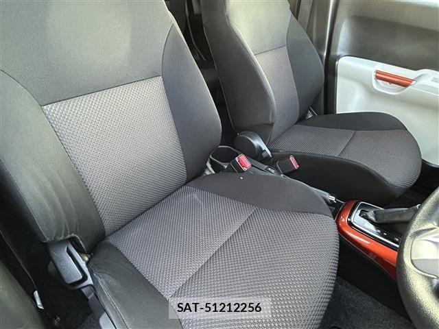 Suzuki IGNIS 2016-05 6671947-21