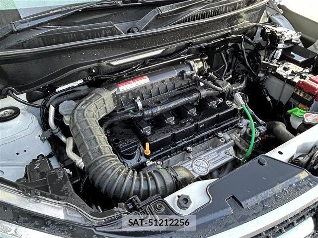 Suzuki IGNIS 2016-05 6671947-28