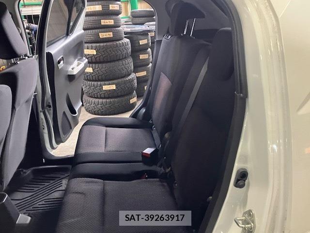 Suzuki IGNIS 2016-05 6815341-14