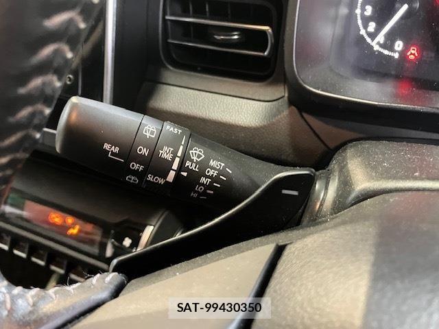 Suzuki IGNIS 2017-02 7219829-23