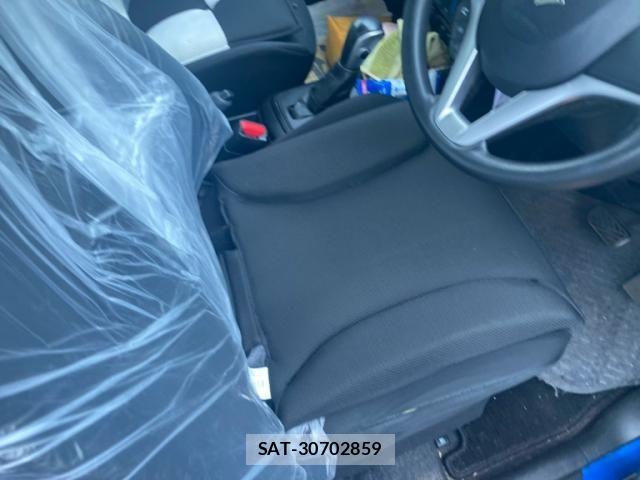 Suzuki IGNIS 2018-06 7358143-11
