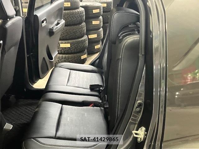 Suzuki IGNIS 2017-01 7454909-13