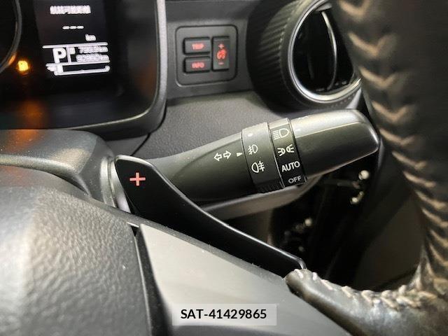 Suzuki IGNIS 2017-01 7454909-21