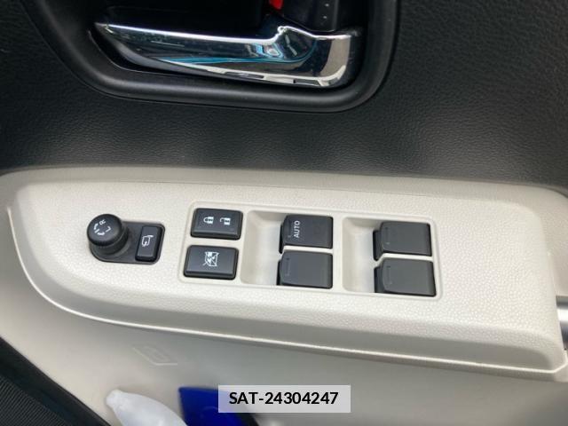 Suzuki IGNIS 2018-08 7979526-21