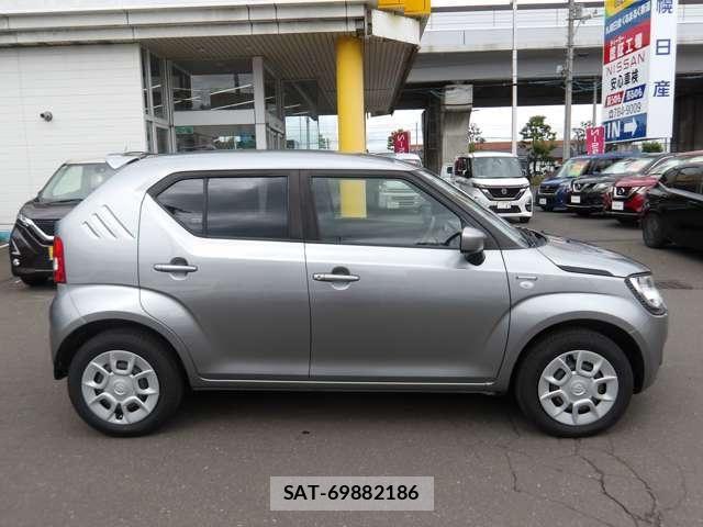 Suzuki IGNIS 2018-05 8366370-5