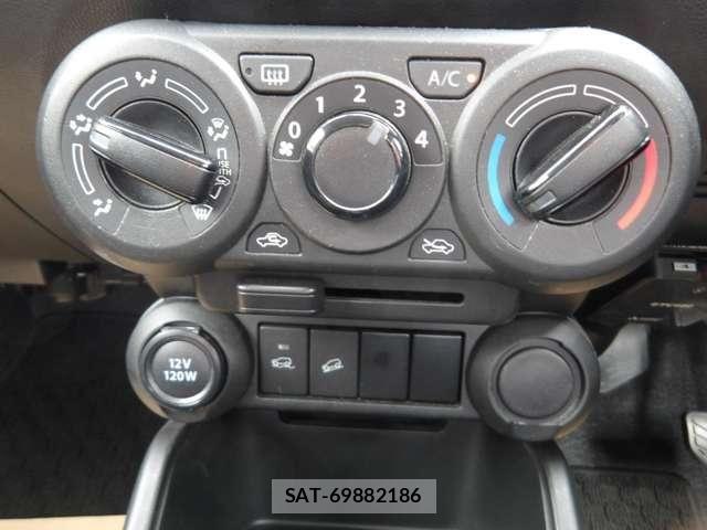 Suzuki IGNIS 2018-05 8366370-7