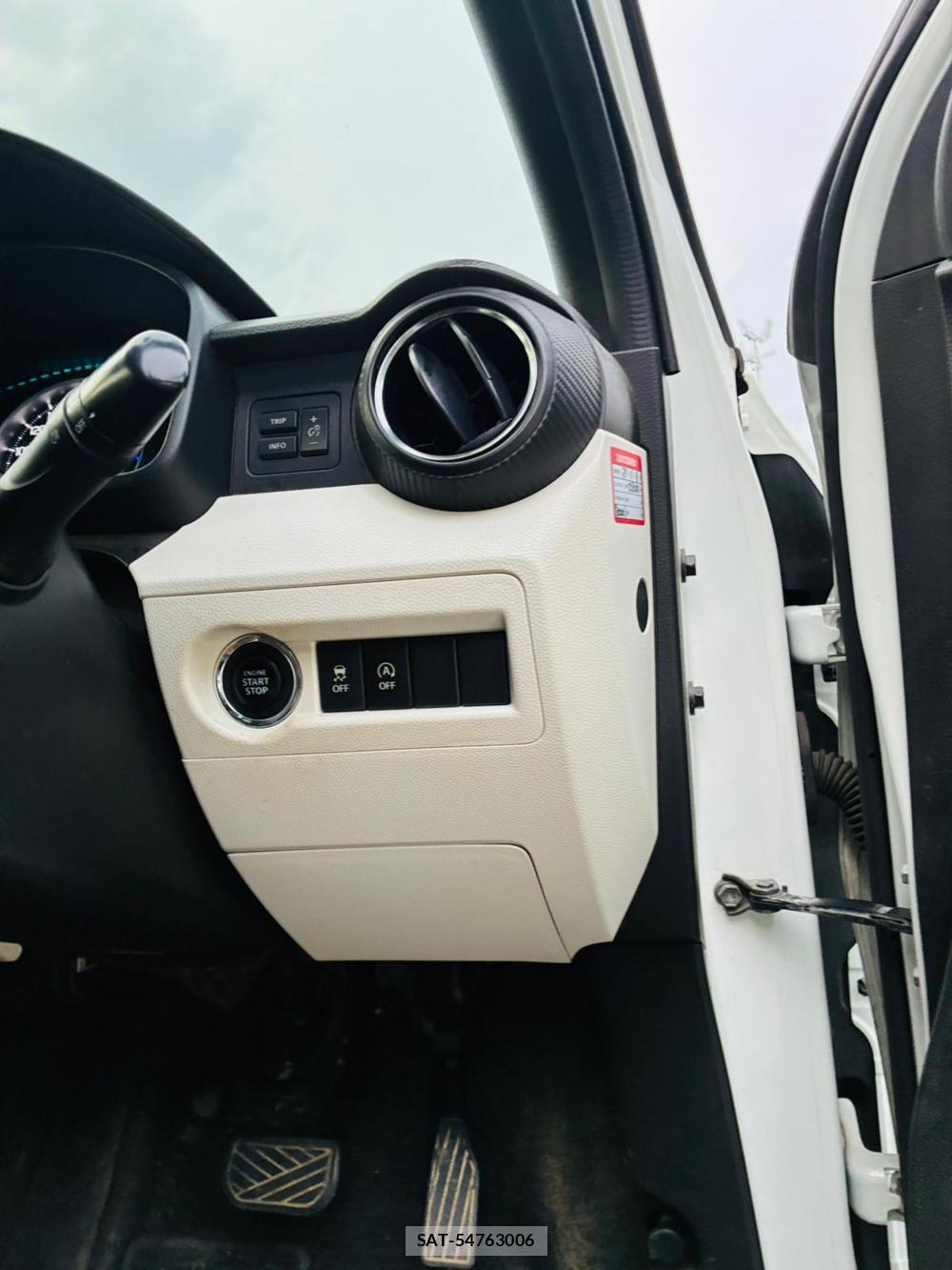 Suzuki IGNIS 2019-08 8499236-16