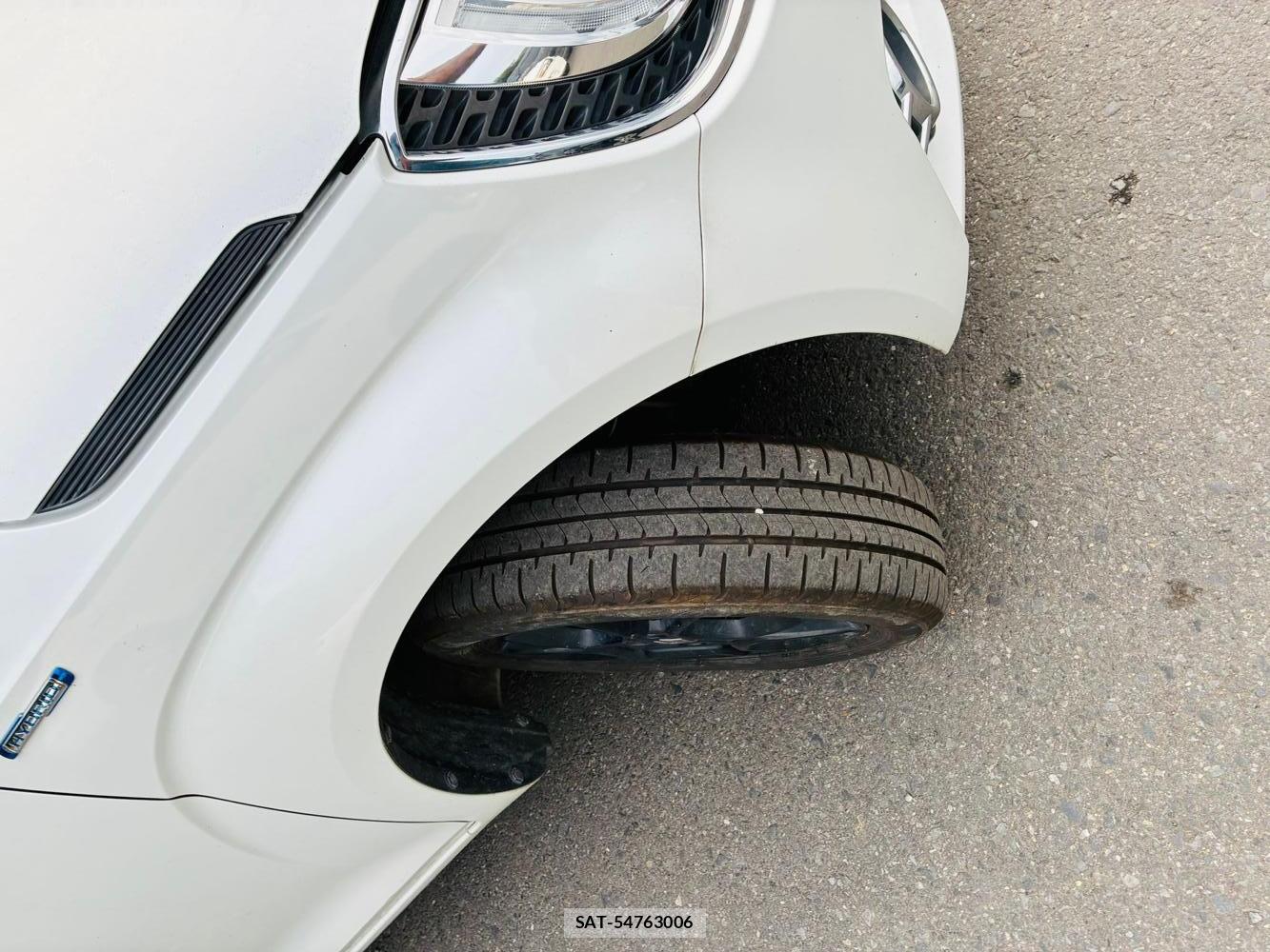 Suzuki IGNIS 2019-08 8499236-31