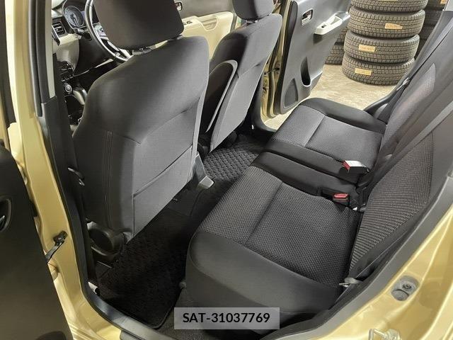Suzuki IGNIS 2016-06 8829536-12