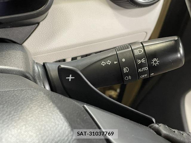 Suzuki IGNIS 2016-06 8829536-21