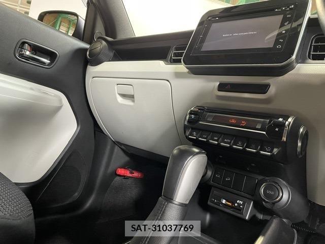 Suzuki IGNIS 2016-06 8829536-28