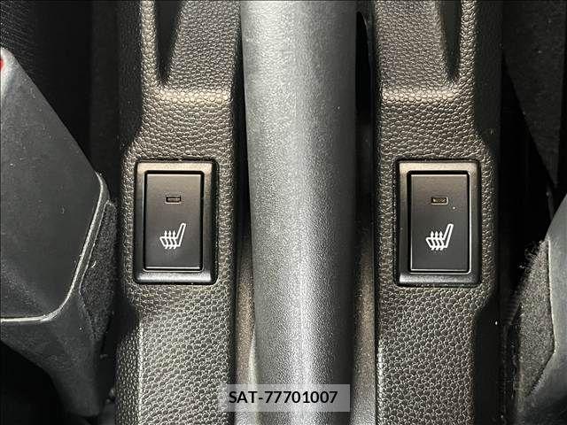 Suzuki IGNIS 2018-12 8829532-25