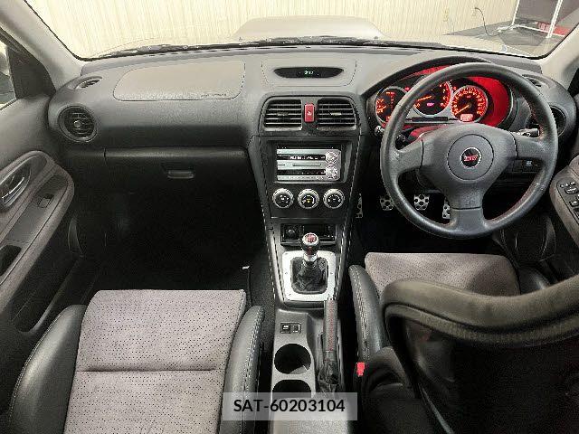 Subaru IMPREZA 2006-02 8366372-1