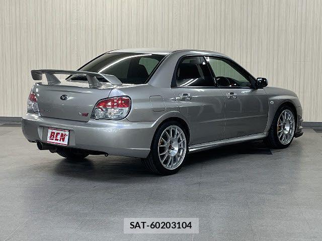 Subaru IMPREZA 2006-02 8366372-2