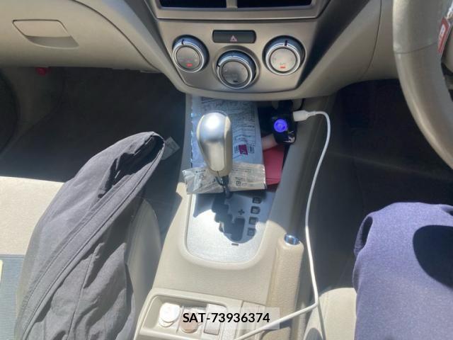 Subaru IMPREZA 2008-01 6906622-17