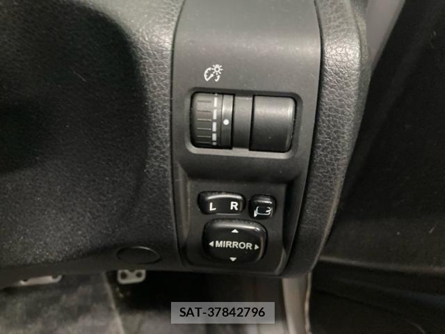 Subaru IMPREZA 2011-08 7327577-12