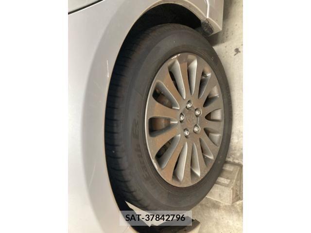 Subaru IMPREZA 2011-08 7327577-5