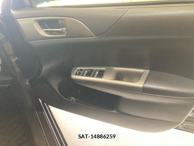 Subaru IMPREZA 2010-01 7392425-13