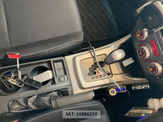 Subaru IMPREZA 2010-01 7392425-17