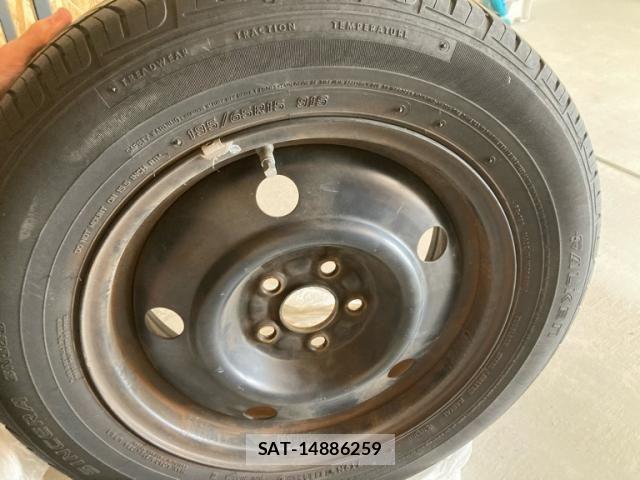 Subaru IMPREZA 2010-01 7392425-3