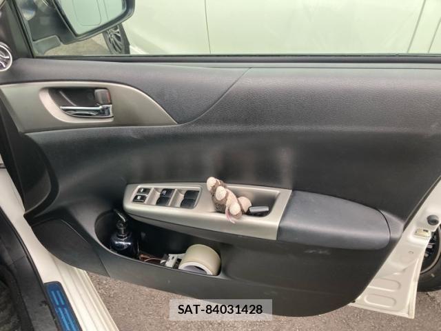 Subaru IMPREZA 2009-12 7724272-12