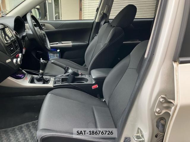 Subaru IMPREZA 2010-02 7876941-12