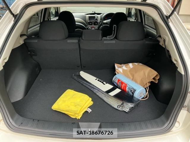 Subaru IMPREZA 2010-02 7876941-14