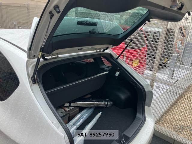 Subaru IMPREZA 2011-10 8314838-24