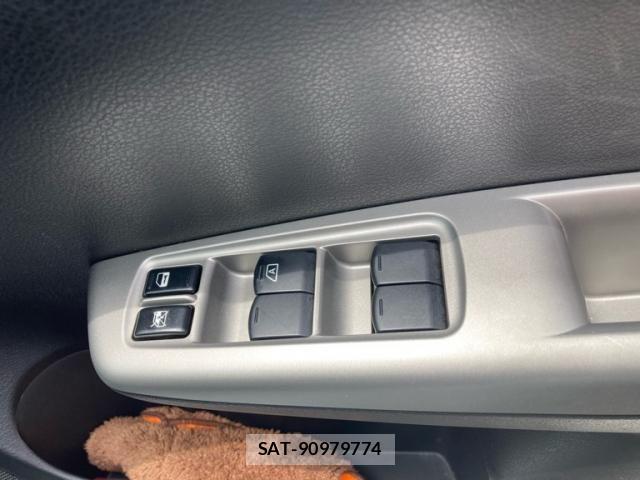 Subaru IMPREZA 2010-03 8366376-14