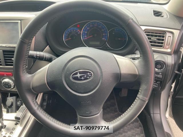 Subaru IMPREZA 2010-03 8366376-16