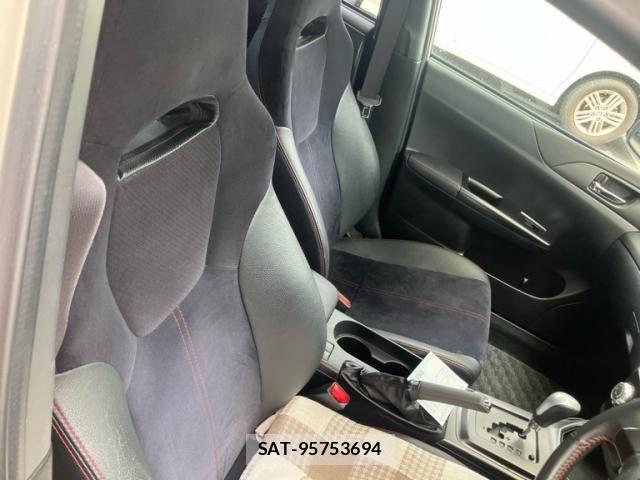 Subaru IMPREZA 2011-08 8366374-11