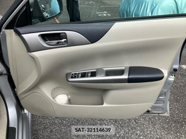Subaru IMPREZA 2009-03 8412929-11