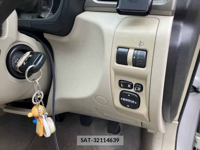 Subaru IMPREZA 2009-03 8412929-14
