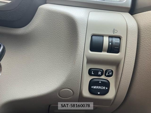Subaru IMPREZA 2010-03 8562193-12