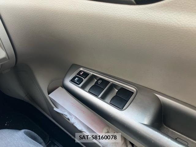 Subaru IMPREZA 2010-03 8562193-13