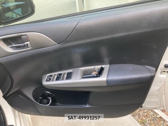 Subaru IMPREZA 2009-11 6671955-12