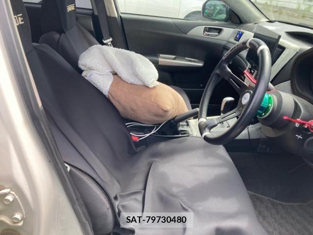 Subaru IMPREZA 2010-02 7327580-17
