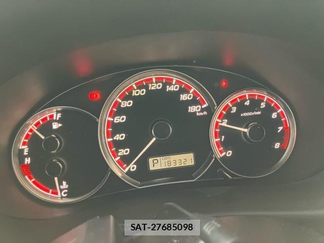 Subaru IMPREZA 2011-06 7327578-17