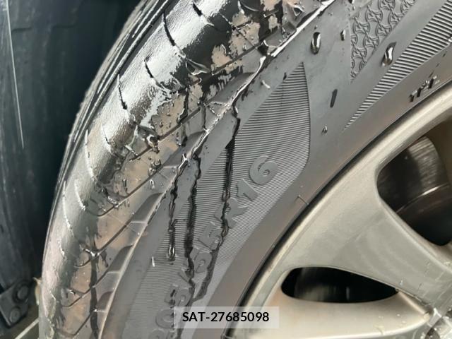 Subaru IMPREZA 2011-06 7327578-8