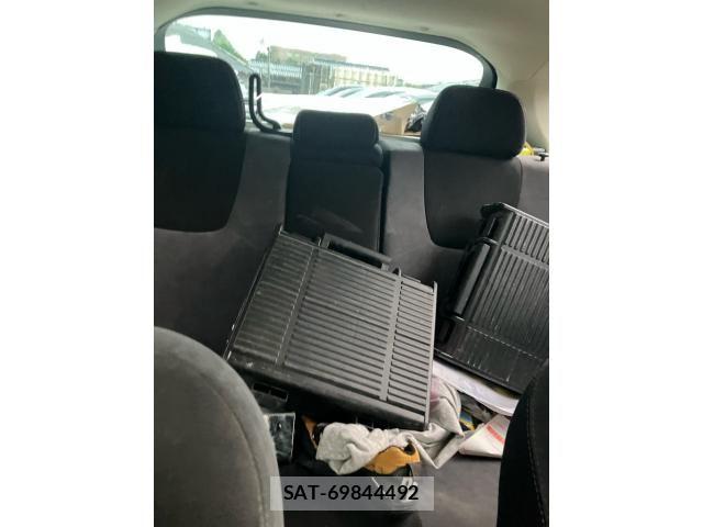 Subaru IMPREZA 2010-04 7724278-15