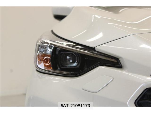 Subaru IMPREZA 2025-03 8074083-17