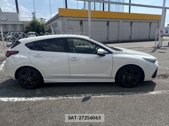Subaru IMPREZA 2025-02 8099695-3