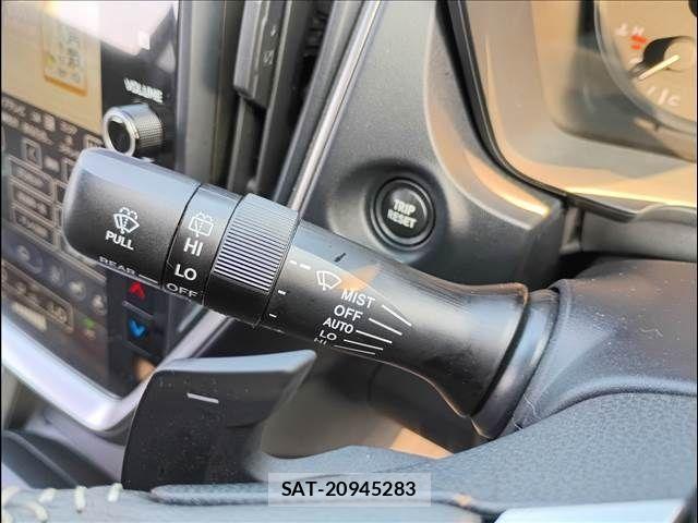 Subaru IMPREZA 2025-03 8245464-7